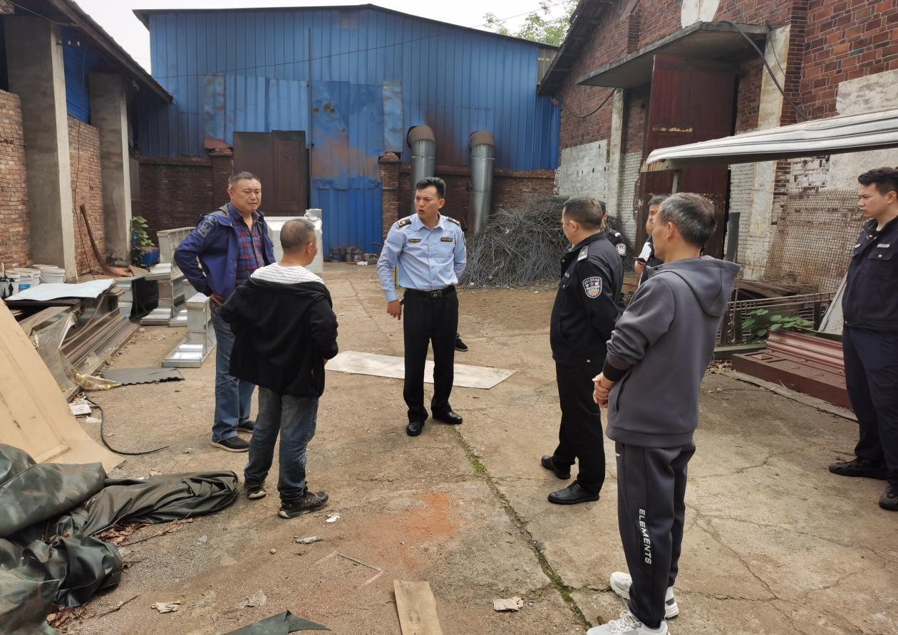 邵阳市生态环境局双清分局开展挥发性有机物（VOCs）专项执法行动 严厉打击生态环境违法行为_邵阳头条网