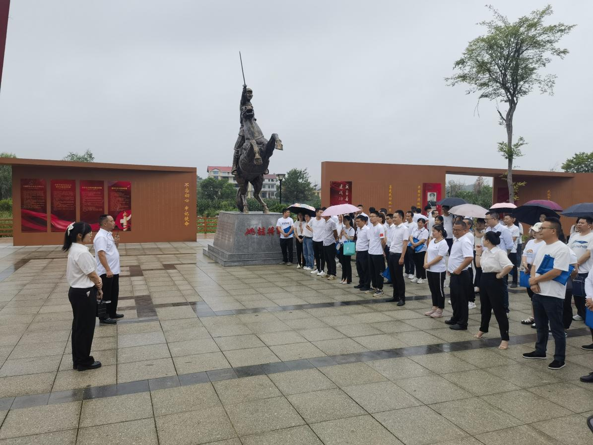 将军后人讲红色故事 凝心聚魂守入党初心_邵阳头条网