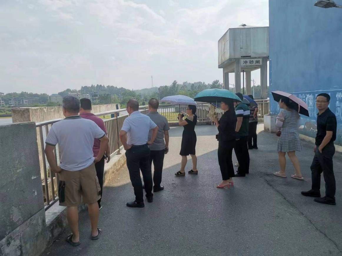 护河静岸优环境 政协委员在行动_邵阳头条网