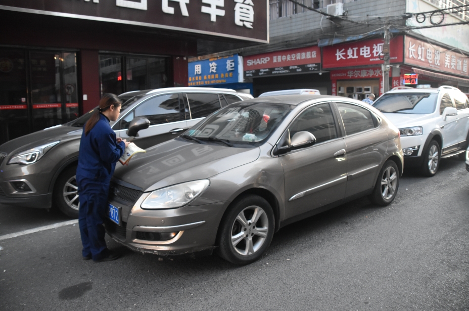 双清区消防救援大队深入重大火灾隐患单位开展消防车通道专项整治_邵阳头条网
