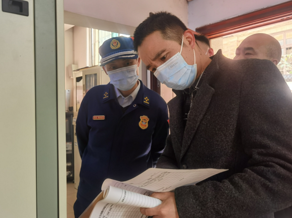 双清区消防救援大队联合多部门开展元旦节前卫生健康系统消防安全专项检查_邵阳头条网