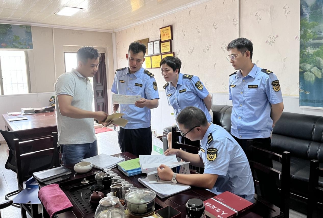 环保“利剑”行动|双清区开展危险废物污染防治专项督查行动_邵阳头条网