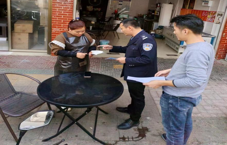 优化营商环境|双清区司法局高崇山司法所：普法宣传进商铺 法治护航促发展_邵阳头条网