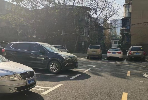 东风路街道坚持巡查 保障控违治违“无死角”_邵阳头条网