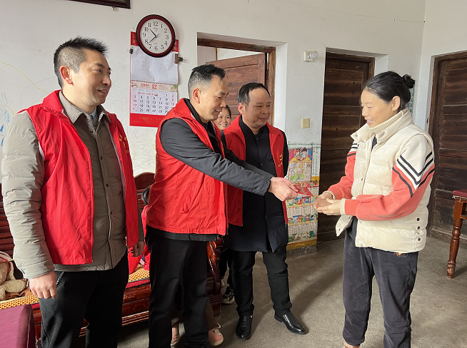 滨江街道开展“访民情 送温暖”慰问活动_邵阳头条网