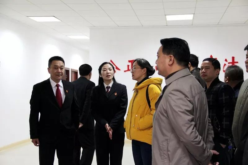双清区法院公众开放日“开门纳谏”(图2)