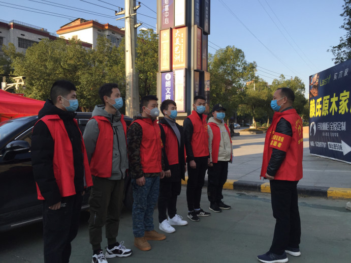 疫情不退，爱心不减：双清区退役军人自发捐款支持抗疫(图5)