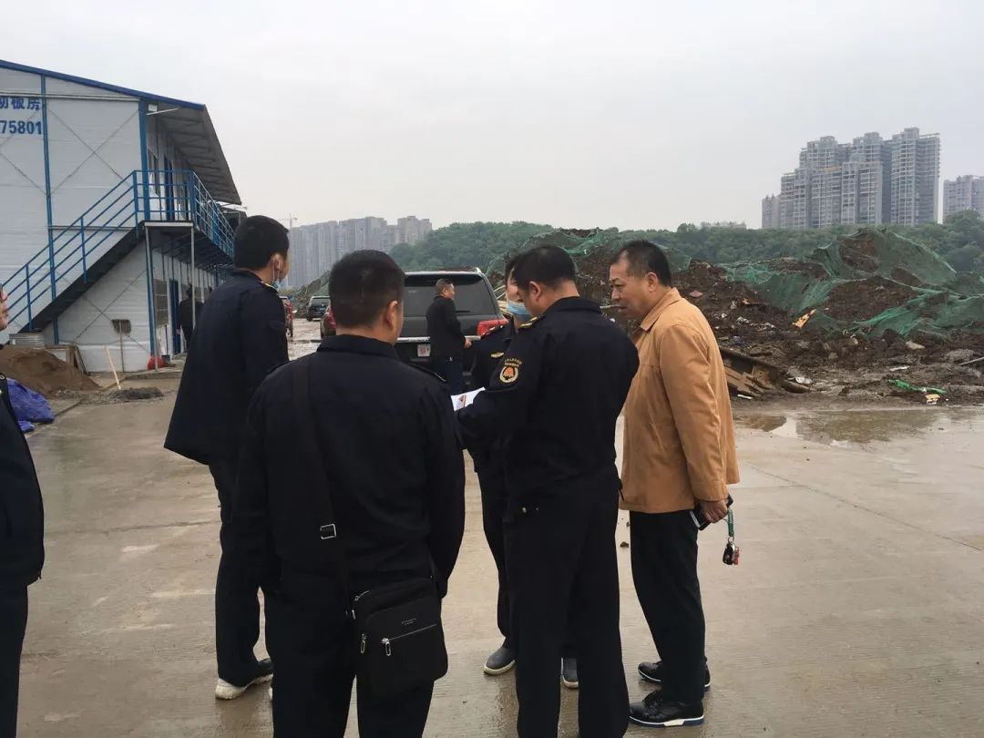 双清区城管局“组合拳”助力企业复工复产(图3)