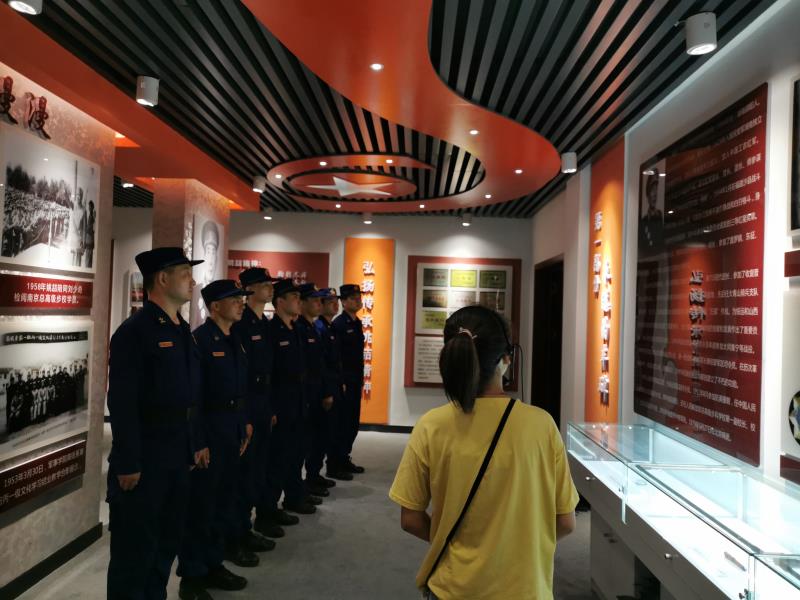 双清区消防救援大队开展“传承红色基因、对党绝对忠诚”主题党日活动(图2)