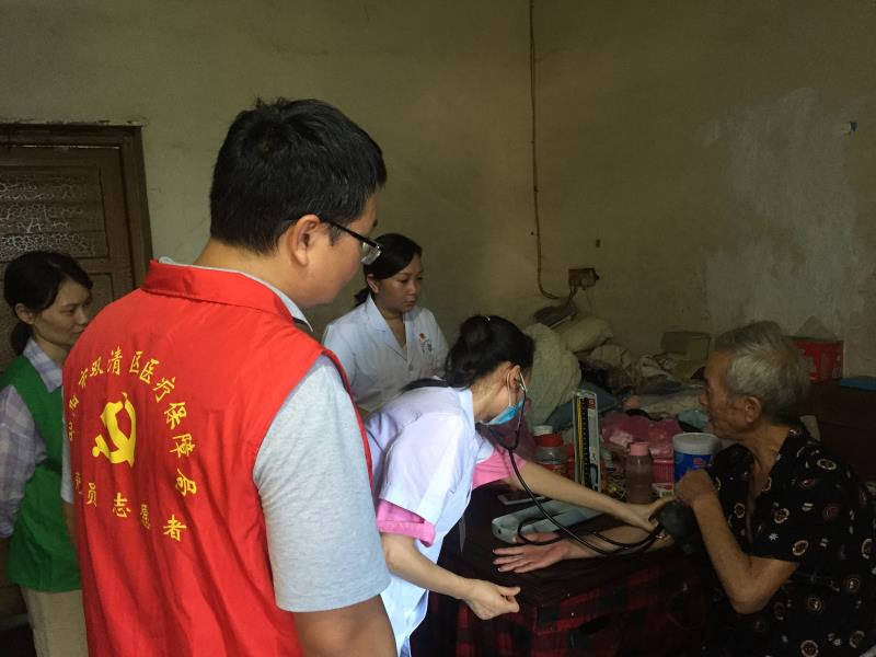 双清区：“医”路有爱 不断增强困难群体医保获得感(图2)
