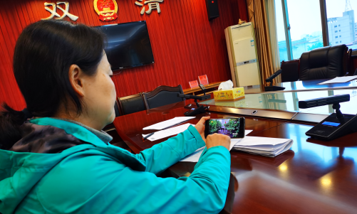 双清区检察院组织收看“党史上的今天”“湖湘潮百年颂”(图2)