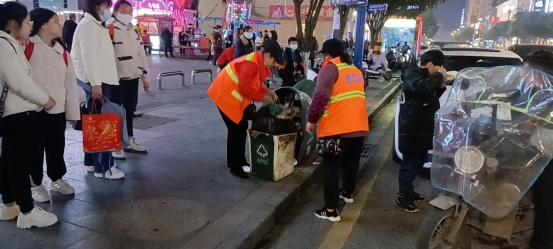 双清城管：开展夜间市容秩序和环境卫生集中整治行动(图5)