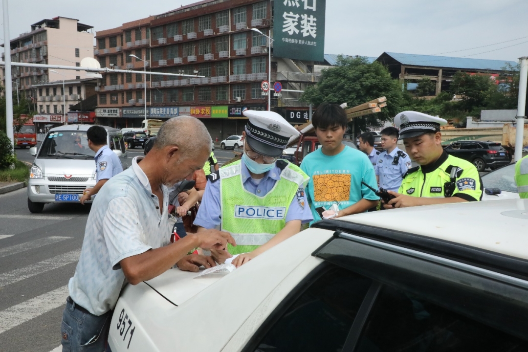 双清区开展交通问题顽瘴痼疾集中整治行动(图2)