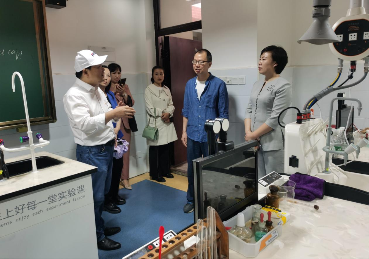 双清区政协赴湘潭市岳塘区进行教育高质量发展专项调研(图2)