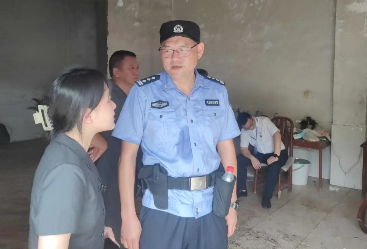 多方聚力，双清法院开展强制腾空执行行动(图2)