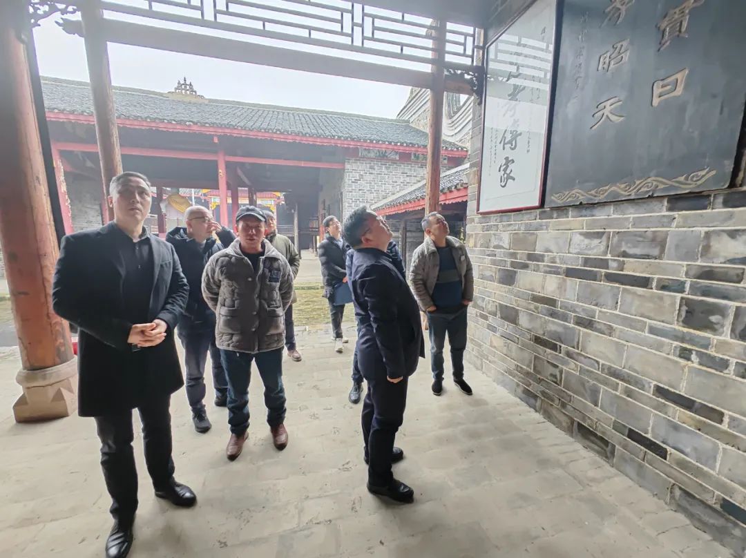 双清区开展春节前文化市场安全生产联合专项检查(图1)