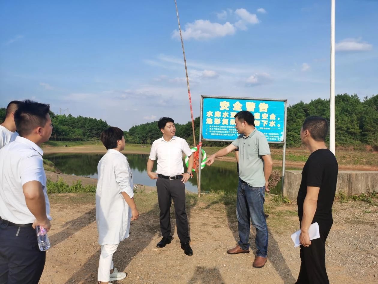 筑牢安全防线 双清区开展防溺水专项督查(图3)
