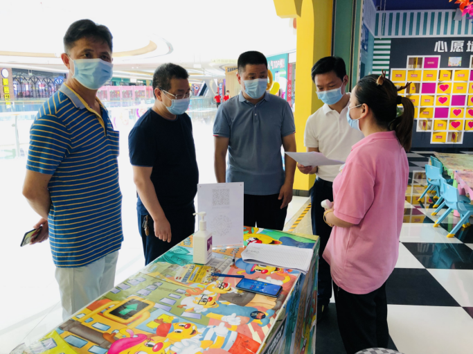 坚决阻断疫情传播链条 曾秦伟、江韬等“四不两直”督导疫情防控工作(图4)