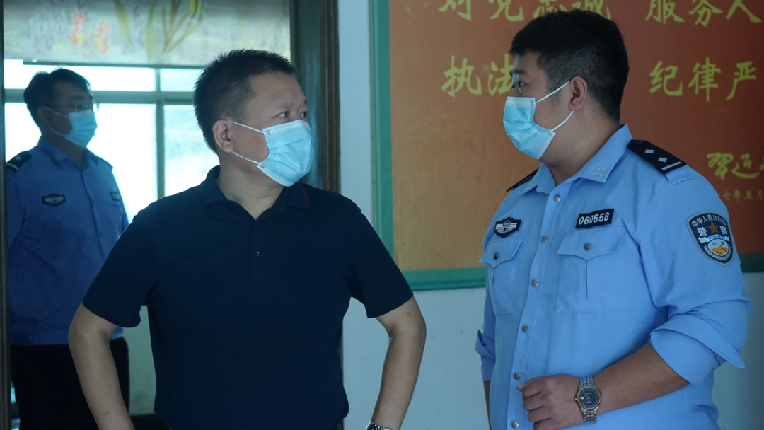 双清区委书记曾秦伟督导疫情防控工作(图2)