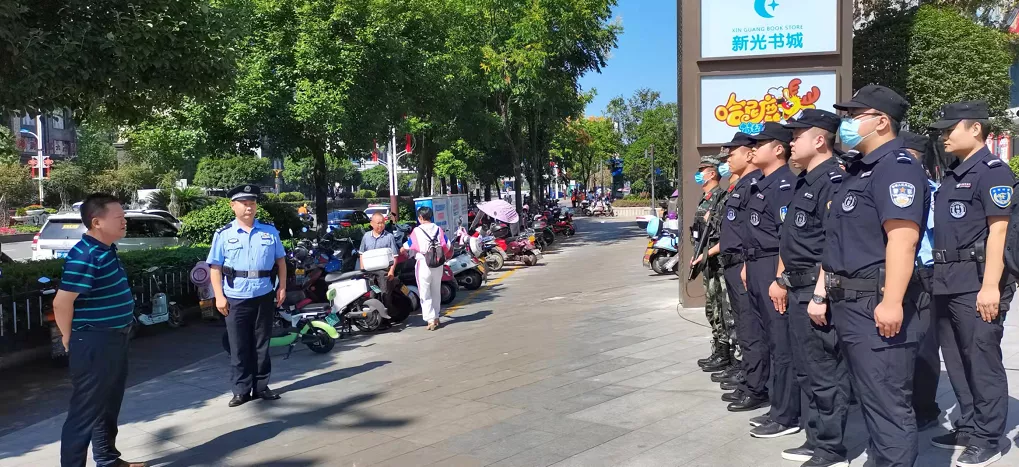 双清区委书记曾秦伟中秋节慰问一线执勤人员(图3)