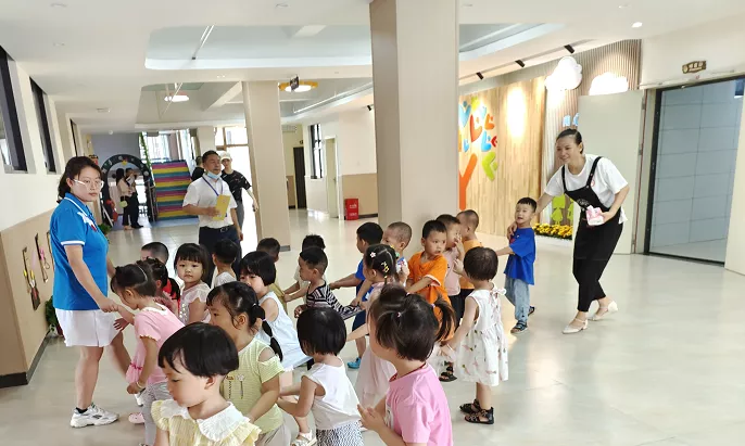 双清区政协组织第五届政协委员开展集中视察活动(图5)