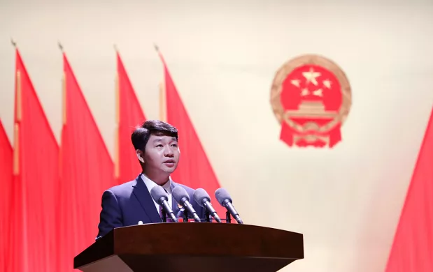 邵阳市双清区第六届人民代表大会第一次会议胜利闭幕(图3)