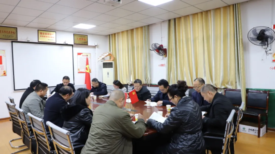 双清区委书记曾秦伟深入学校解难题促发展(图4)