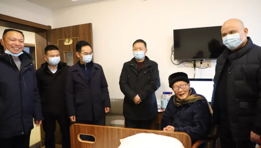 双清区委书记曾秦伟周末率队检查创文、疫情防控、安全生产工作(图4)