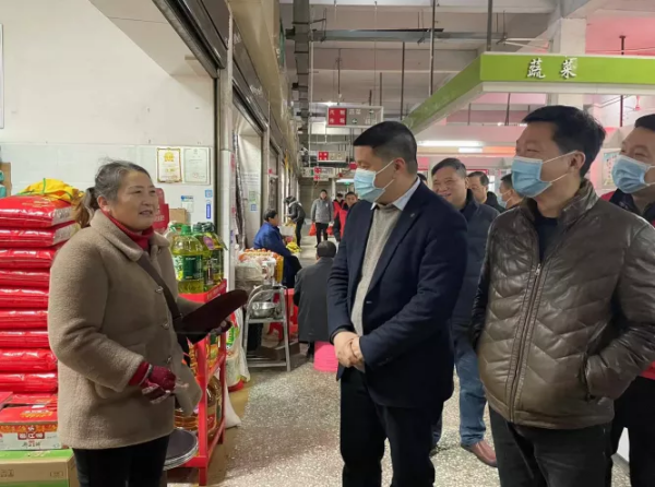 双清区开展“年关守护”和创建全国文明城市工作督查(图1)