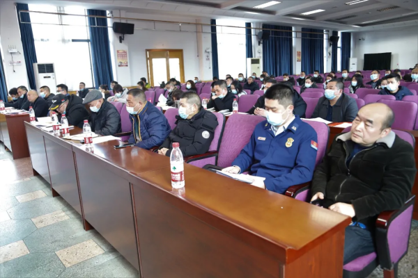 安全来敲门 双清区部署推进“三防一禁”安全活动(图2)