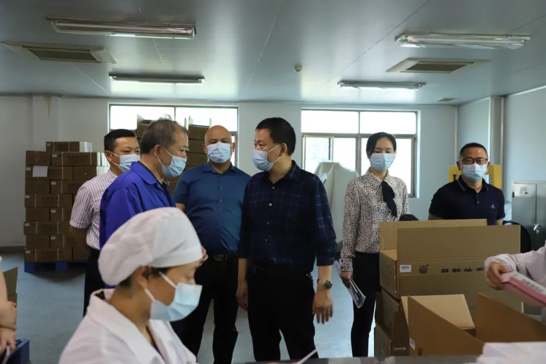 曾秦伟督导检查疫情防控、复工复产和居民自建房安全隐患排查整治等工作(图4)