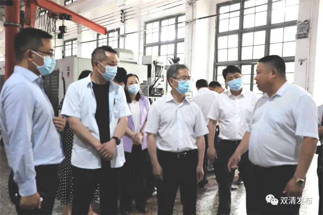 省科技厅党组书记、厅长李志坚到双清调研(图2)