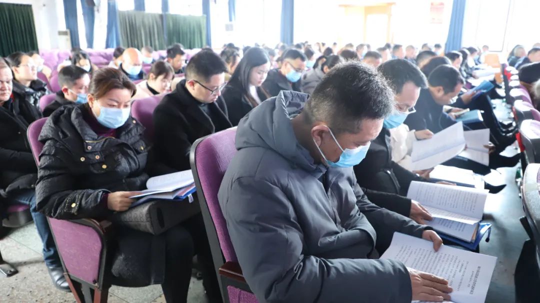 双清区2022年基层党建工作述职评议会议召开(图2)