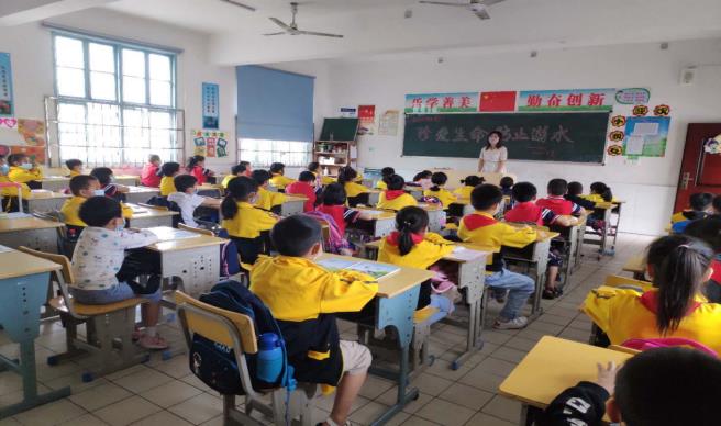 双清区洛阳洞小学强化防溺水安全教育(图1)