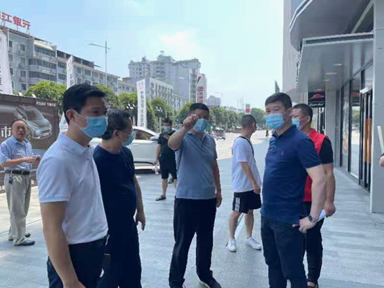 邵阳市双清区东风路街道：为群众撑起疫情防控“安全伞”(图3)