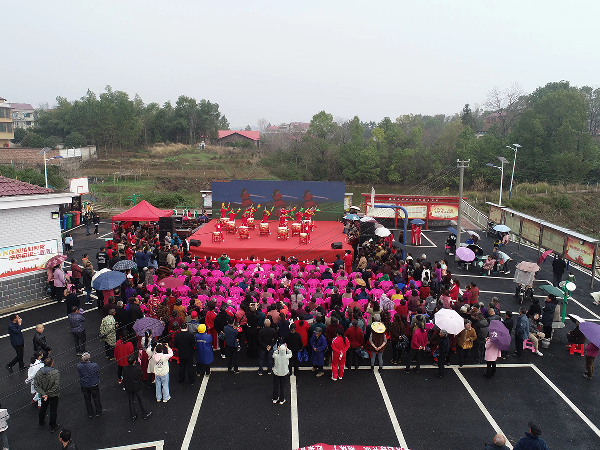 渡头桥镇开展“中华民族一家亲、 各族群众共庆‘三八’妇女节”联谊活动(图1)