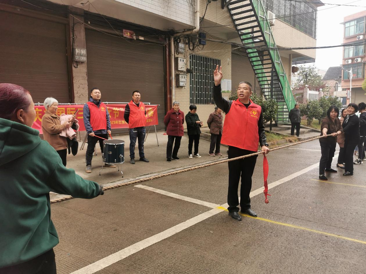 双清区红旗社区：多彩实践活动 绘就文明底色(图2)