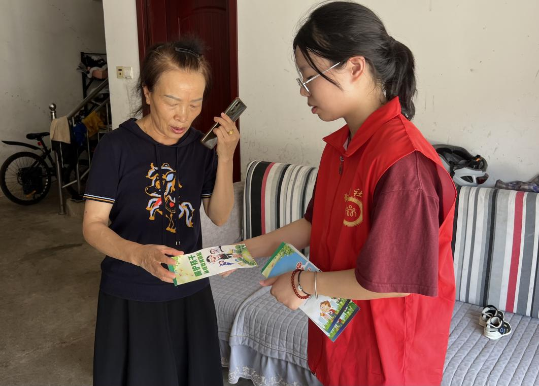 双清区石桥街道：安全教育进村（居） 关爱儿童零距离(图3)